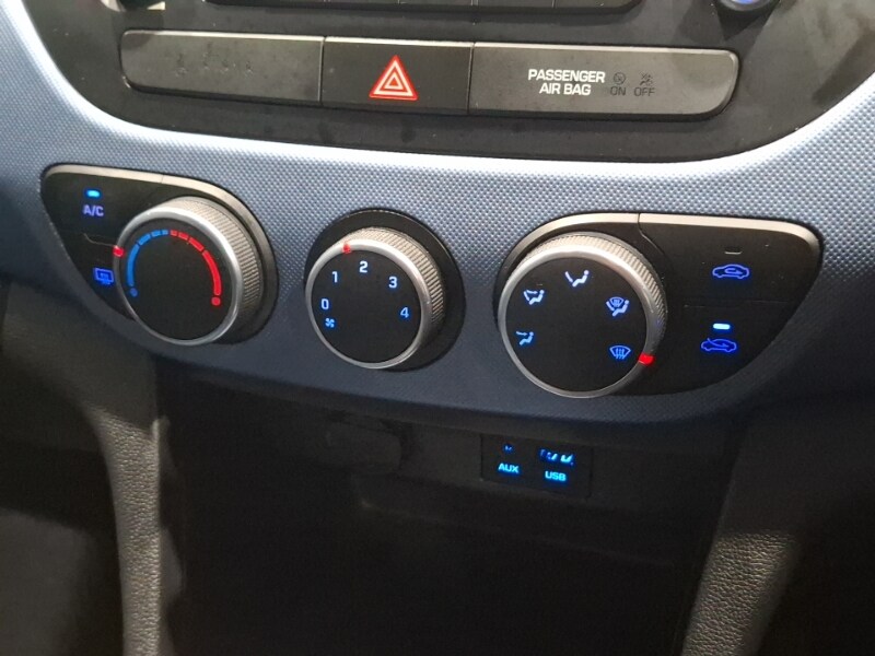 Used Hyundai i10 2016 for sale - 77503088: Photo 14