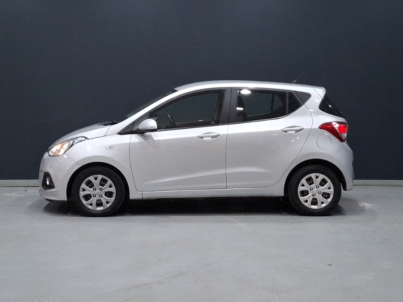Used Hyundai i10 2016 for sale - 77503088: Photo 4