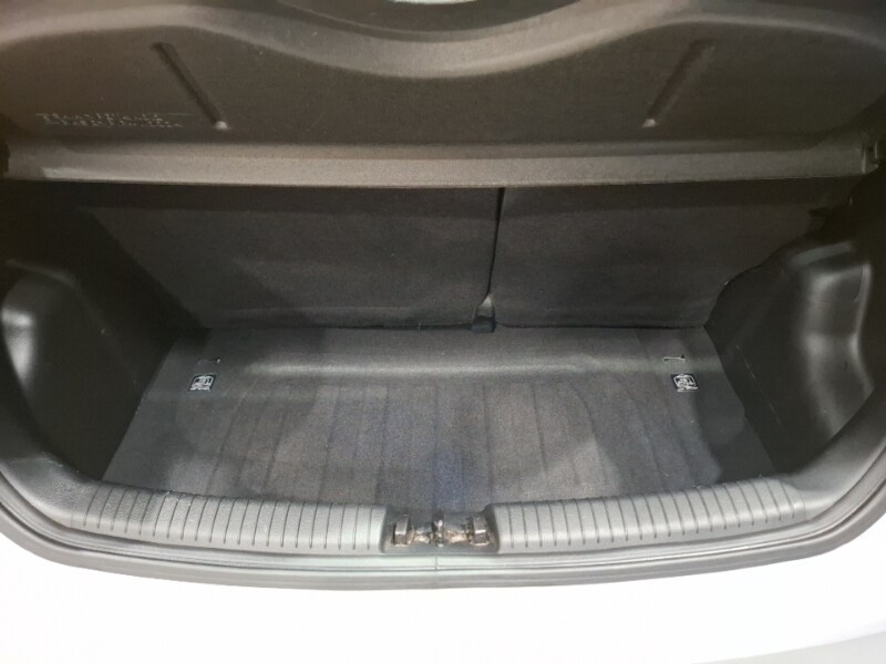 Used Hyundai i10 2016 for sale - 77503088: Photo 8