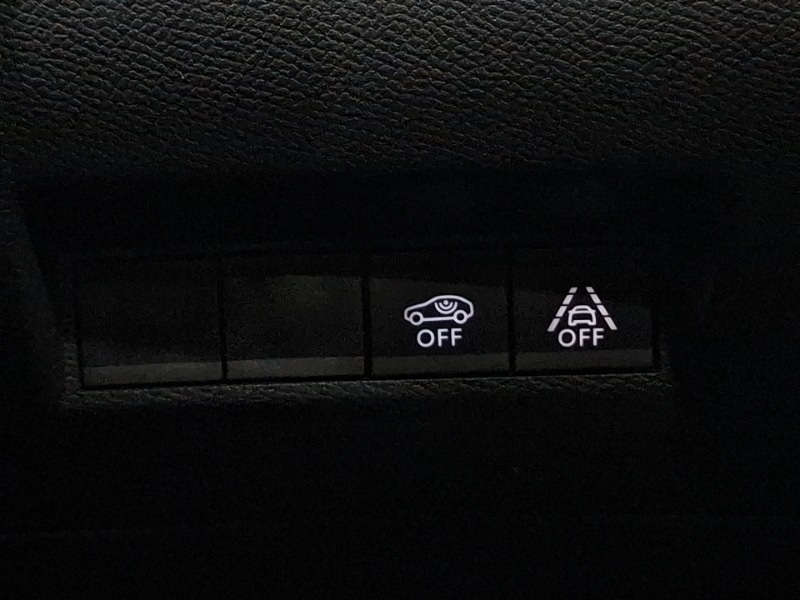 Used Peugeot 2008 2022 for sale - 77777137: Photo 19