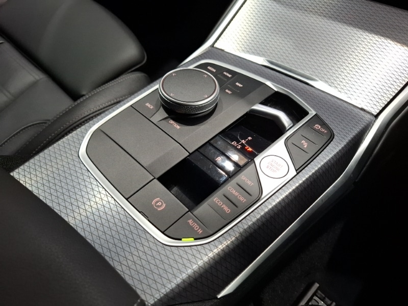 Used BMW 3 Series 2024 for sale - 76880353: Photo 17