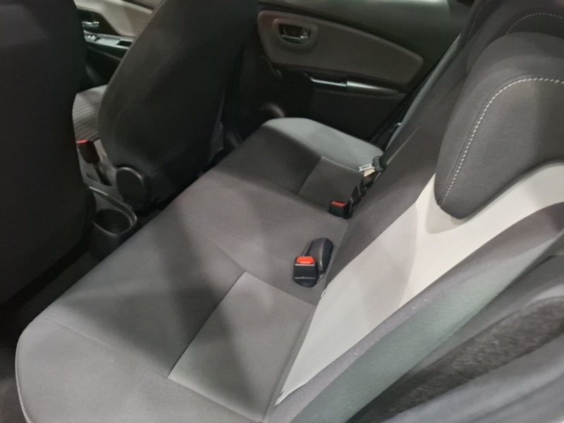 Used Toyota Yaris 2019 for sale - 76144842: Photo 6