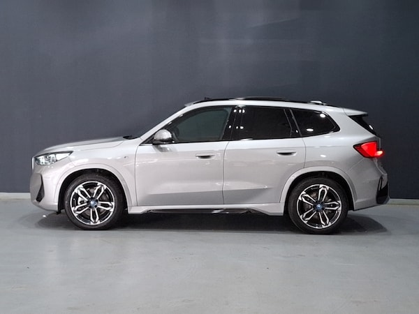 Used BMW iX1 2023 for sale - 76134686: Photo 4