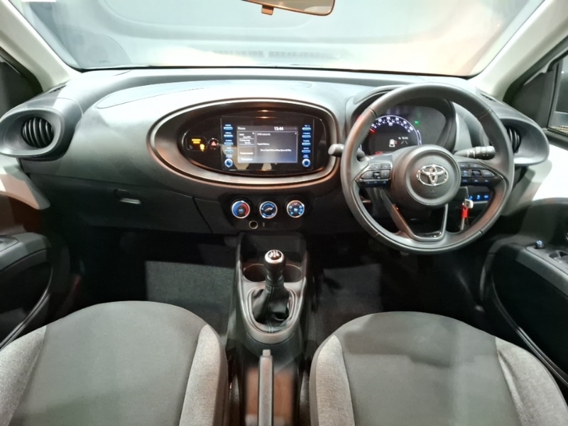 Used Toyota Aygo X 2022 for sale - 76478553: Photo 2