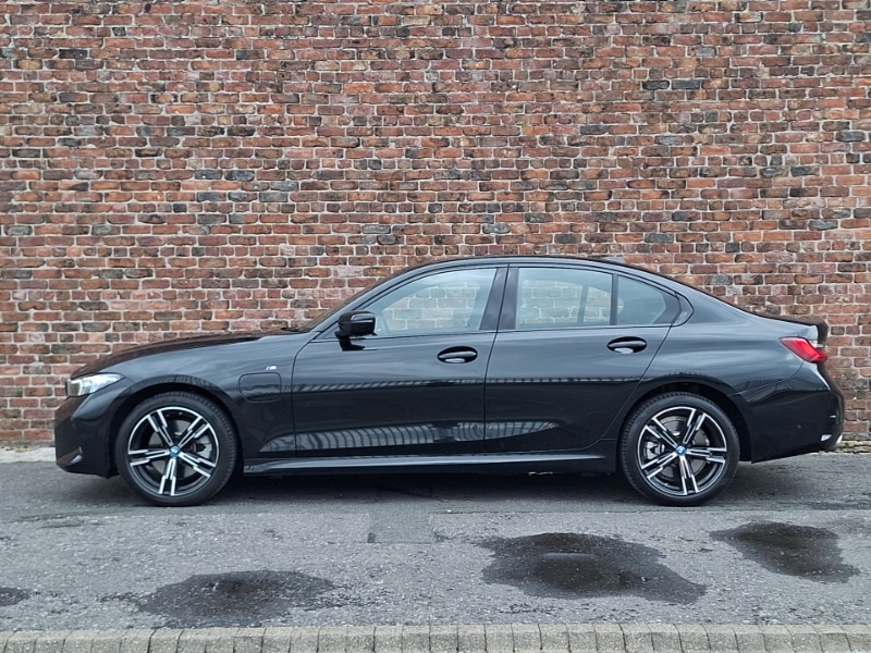 Used BMW 3 Series 2024 for sale - 77324880: Photo 4