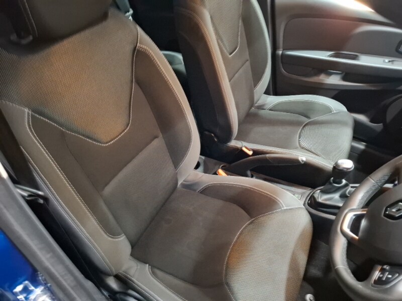 Used Renault Clio 2018 for sale - 77366161: Photo 11