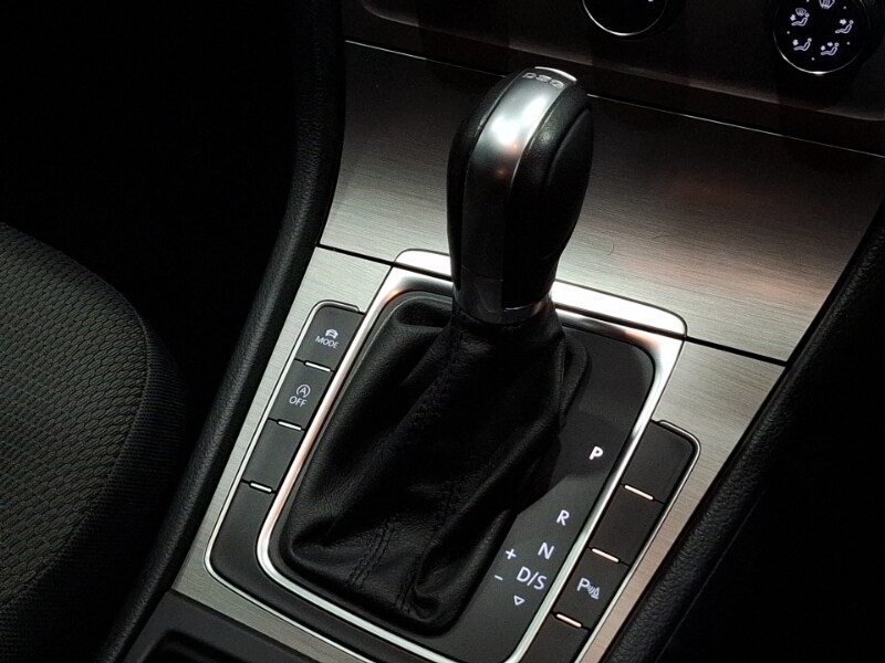 Used Volkswagen Golf 2015 for sale - 77999803: Photo 17