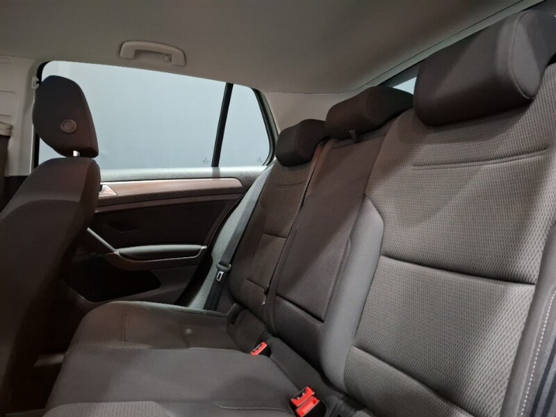 Used Volkswagen Golf 2015 for sale - 77999803: Photo 6