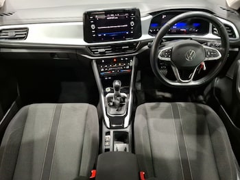 Used Volkswagen T-Roc 2023 for sale - 79267766: Photo