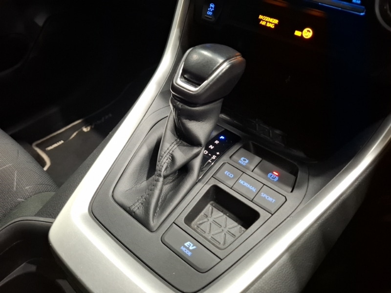 Used Toyota RAV4 2020 for sale - 77228652: Photo 16