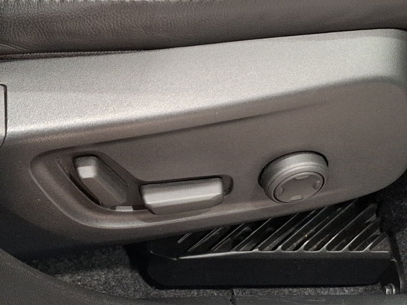 Used Volvo XC40 2024 for sale - 76816327: Photo 13