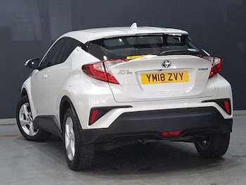 Used Toyota C-HR 2018 for sale - 78595267: Photo