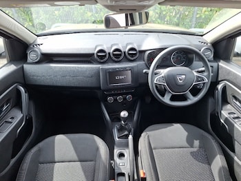 Used Dacia Duster 2018 for sale - 78916873: Photo