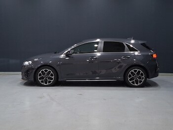 Used Kia Ceed 2024 for sale - 76629421: Photo