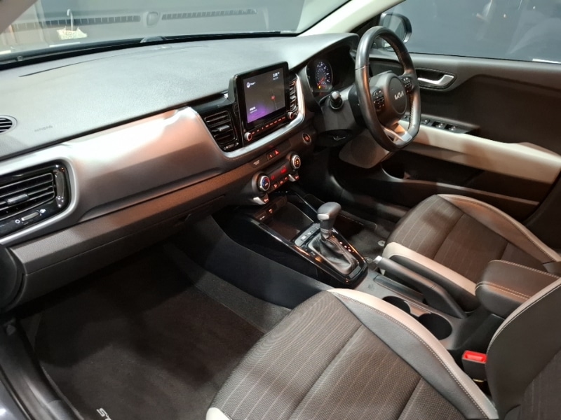 Used Kia Stonic 2021 for sale - 77568825: Photo 5