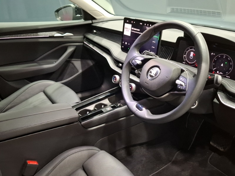 Used Skoda Superb 2024 for sale - 76362179: Photo 12