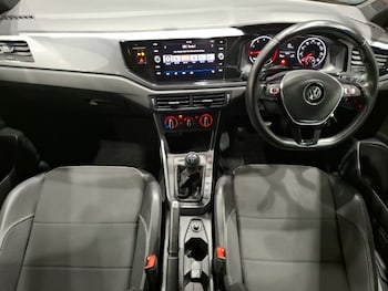 Used Volkswagen Polo 2019 for sale - 78895804: Photo