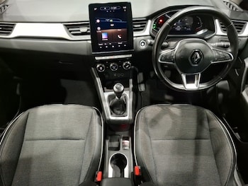 Used Renault Captur 2021 for sale - 79569592: Photo