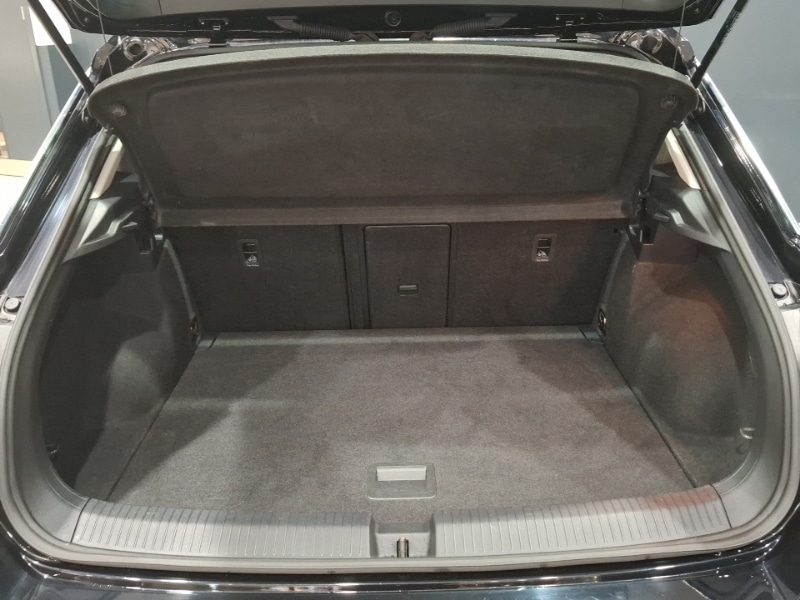 Used Volkswagen T-Roc 2023 for sale - 77708097: Photo 8