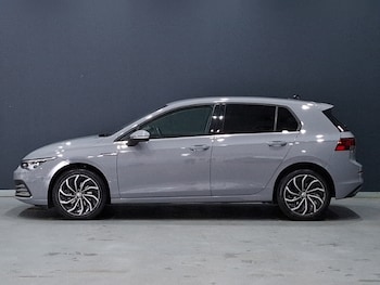 Used Volkswagen Golf 2023 for sale - 79201133: Photo