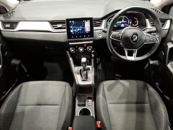 Used Renault Captur 2023 for sale - 77933432: Photo