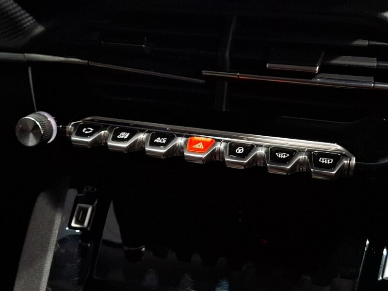 Used Peugeot 2008 2021 for sale - 77495256: Photo 15