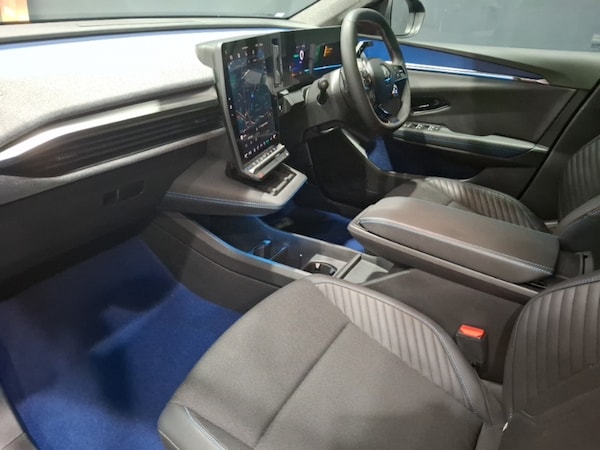Used Renault Scenic E-Tech 2024 for sale - 76289486: Photo 5