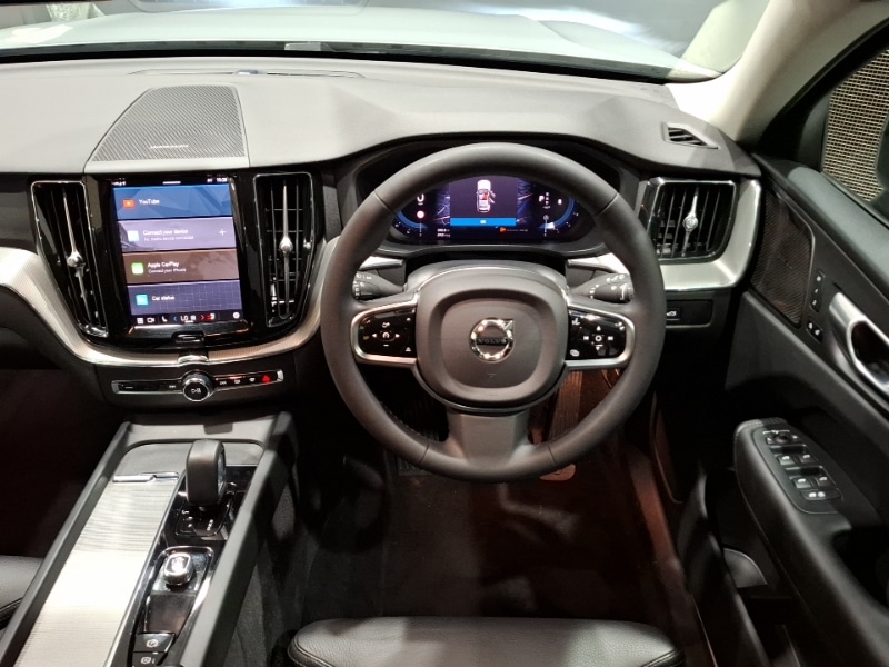 Used Volvo XC60 2023 for sale - 76987392: Photo 7