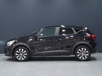 Used Renault Captur 2023 for sale - 78821483: Photo