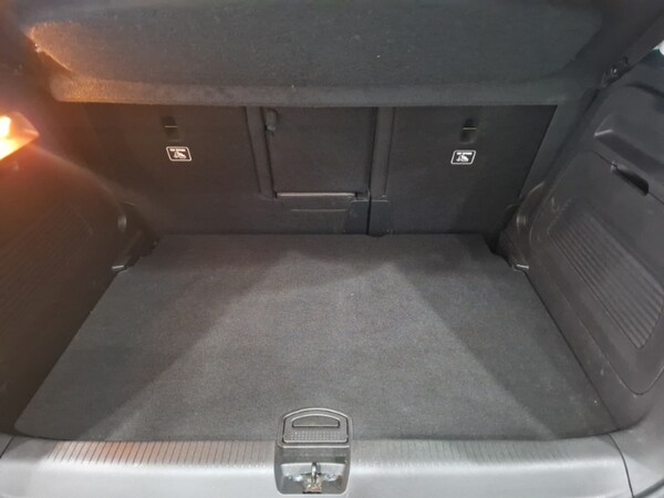 Used Vauxhall Crossland 2022 for sale - 76238310: Photo 8