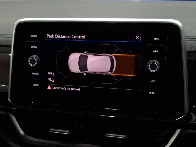 Used Volkswagen T-Roc 2025 for sale - 77960422: Photo 11