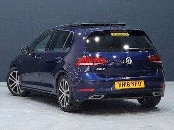 Used Volkswagen Golf 2018 for sale - 78243668: Photo