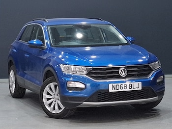 Used Volkswagen T-Roc 2019 for sale - 79452005: Photo