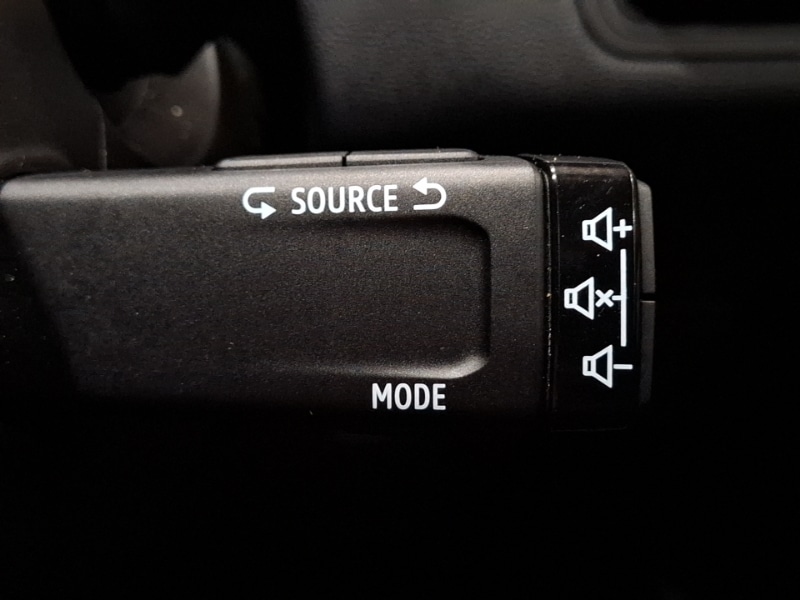 Used Renault Captur 2023 for sale - 77964271: Photo 19