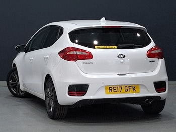 Used Kia Ceed 2017 for sale - 78933115: Photo