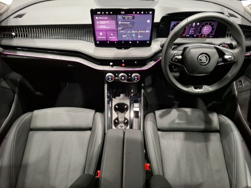 Used Skoda Superb 2025 for sale - 77933441: Photo 2