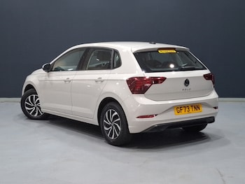 Used Volkswagen Polo 2023 for sale - 75883151: Photo