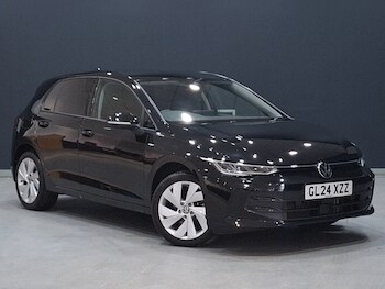 Used Volkswagen Golf 2024 for sale - 77682532: Photo