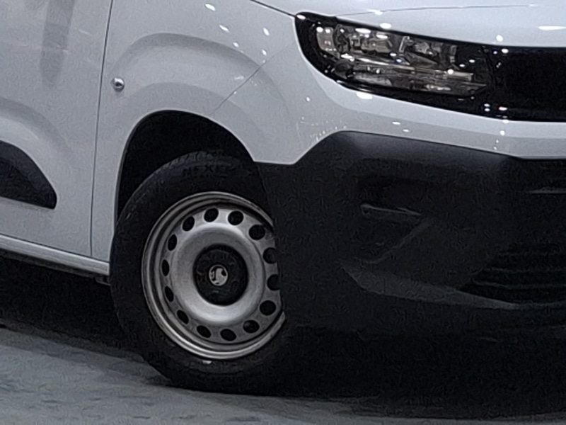 Used Vauxhall Combo 2024 for sale - 77352314: Photo 9