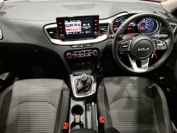 Used Kia Ceed 2024 for sale - 78865828: Photo