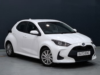 Used Toyota Yaris 2023 for sale - 78621732: Photo