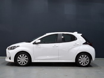 Used Toyota Yaris 2023 for sale - 78621732: Photo