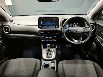 Used Hyundai KONA 2022 for sale - 76130198: Photo 2