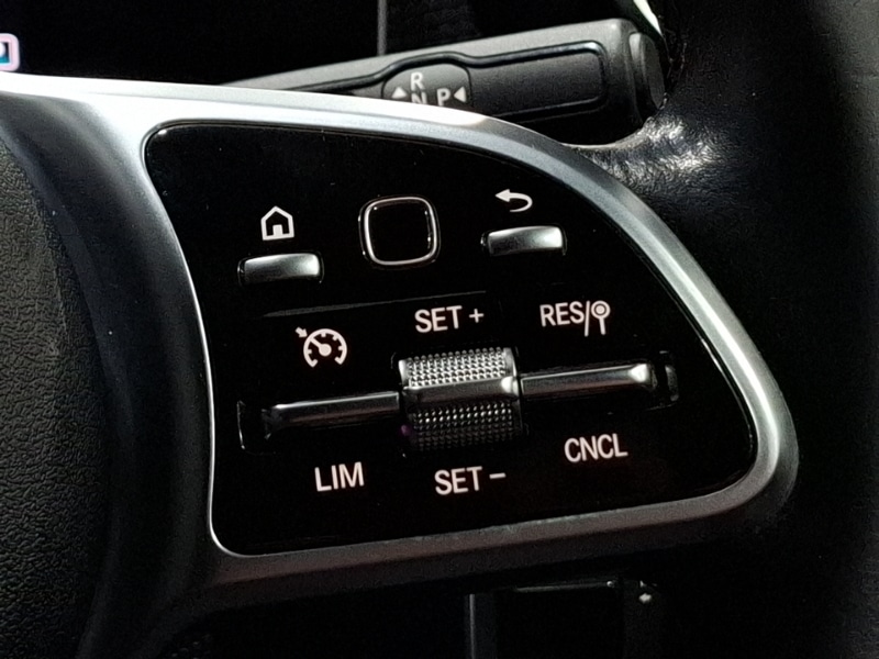 Used Mercedes-Benz A-Class 2018 for sale - 77252187: Photo 18