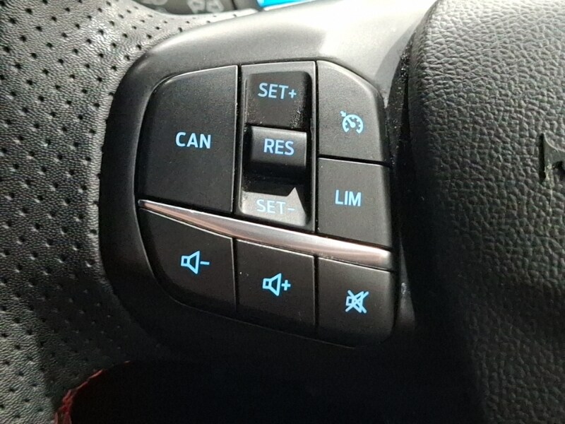 Used Ford Focus 2023 for sale - 76816297: Photo 18