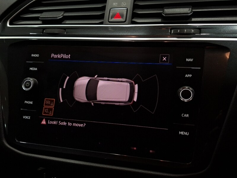 Used Volkswagen Tiguan 2018 for sale - 77980920: Photo 11