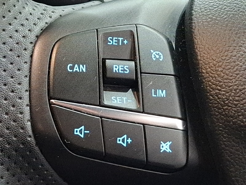 Used Ford Focus 2023 for sale - 77134314: Photo 17