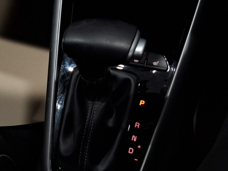 Used Kia Stonic 2023 for sale - 76100277: Photo 13