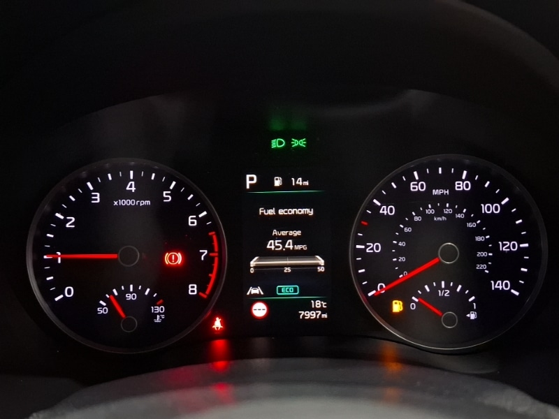 Used Kia Stonic 2023 for sale - 76100277: Photo 17