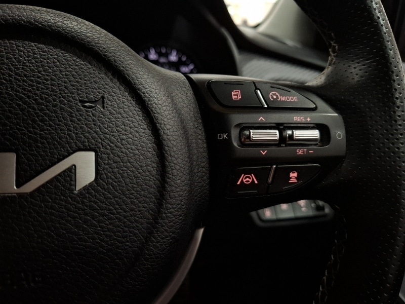 Used Kia Stonic 2023 for sale - 76100277: Photo 19